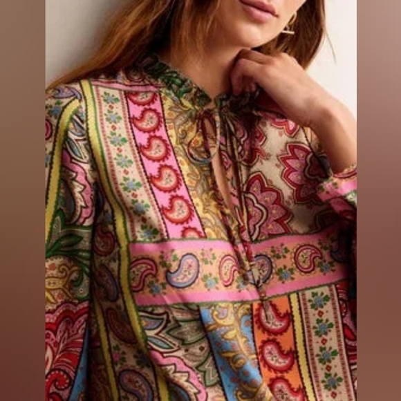 BODEN Romantic Top Women Colorful Blouse Size 2 Silk And Viscose Fabric Loose - Picture 3 of 15